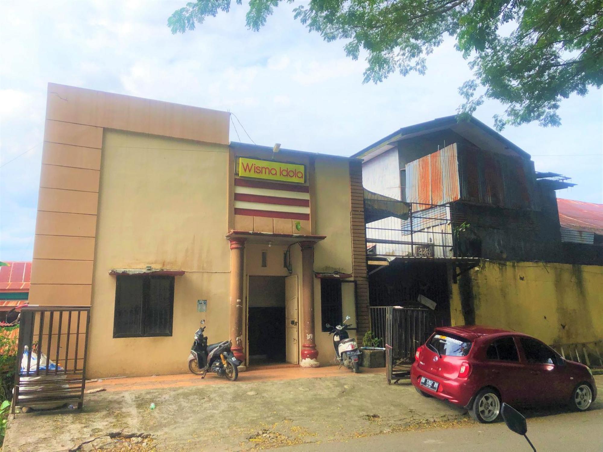 Wisma Idola Palopo Exterior foto